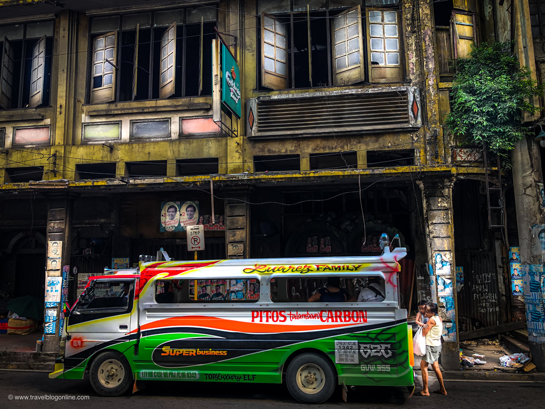 Cebu city, Philippines, Jeepney is loading © www.travelblogonline.com