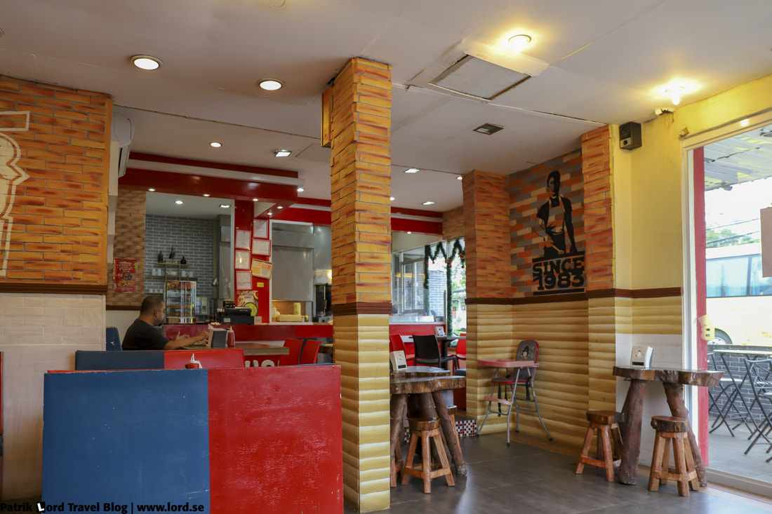 The Tarbush Restaurant, Interior, Dumaguete, Philippines © Patrik Lord Travel Blog